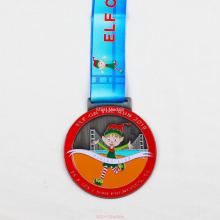 elf on the run 5k 10k medal