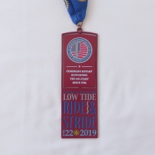 red plated fun run spinning medal